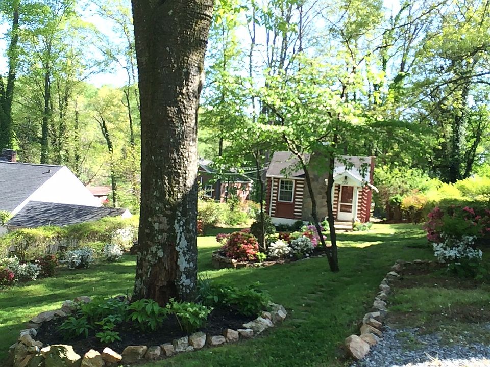 "The Cabin" in Spring