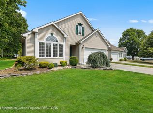 4 Clyde Sq, Jackson, NJ 08527