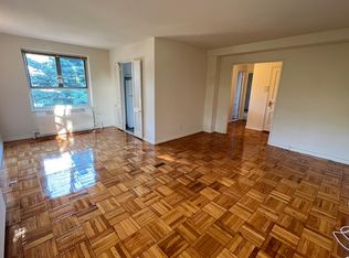 190-17 69th Ave FLOOR 3, Fresh Meadows, NY 11365