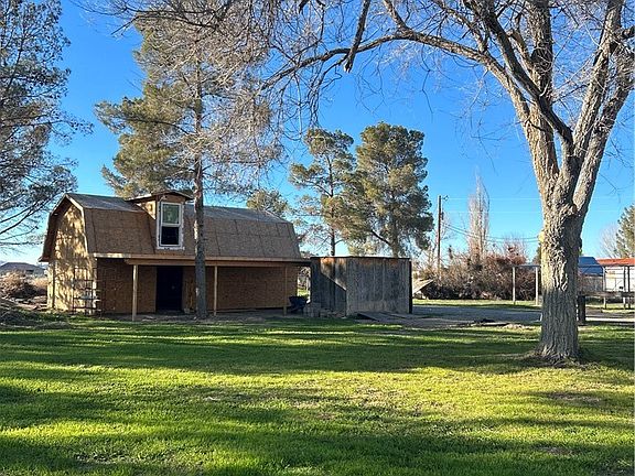 4th image of 5220 Squaw Valley Rd