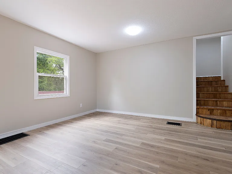 901 N Horace Ave — Photo 6