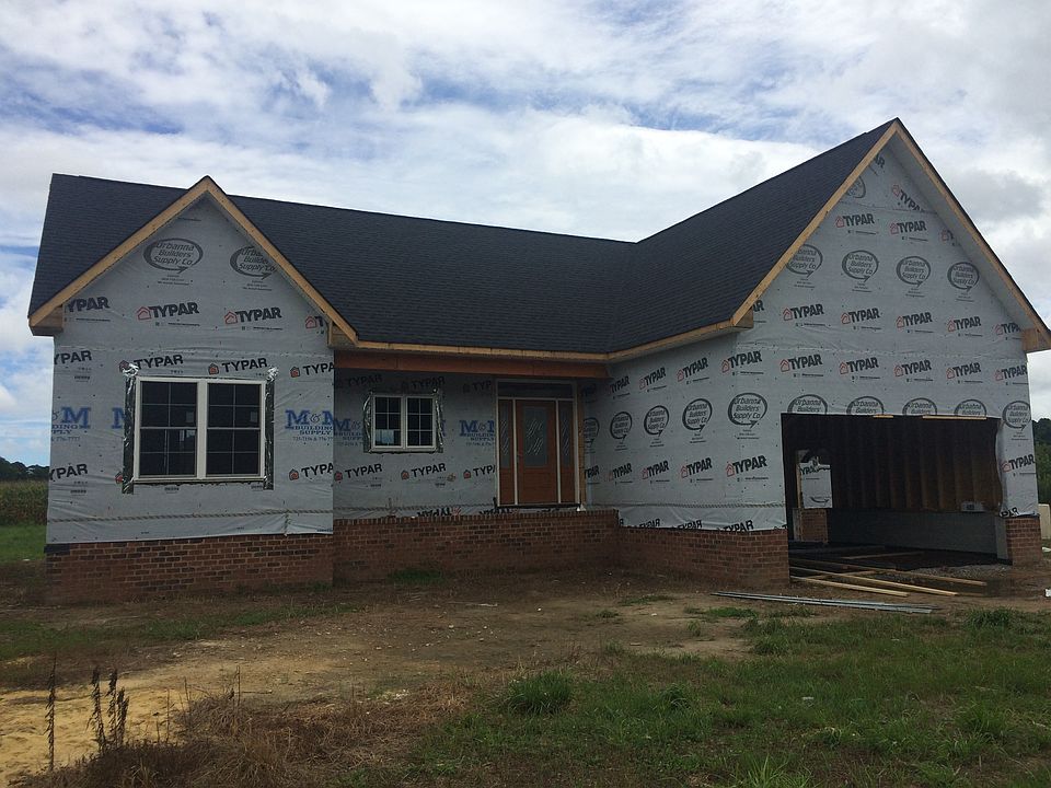 2nd image of 64 Brandon Point Ln