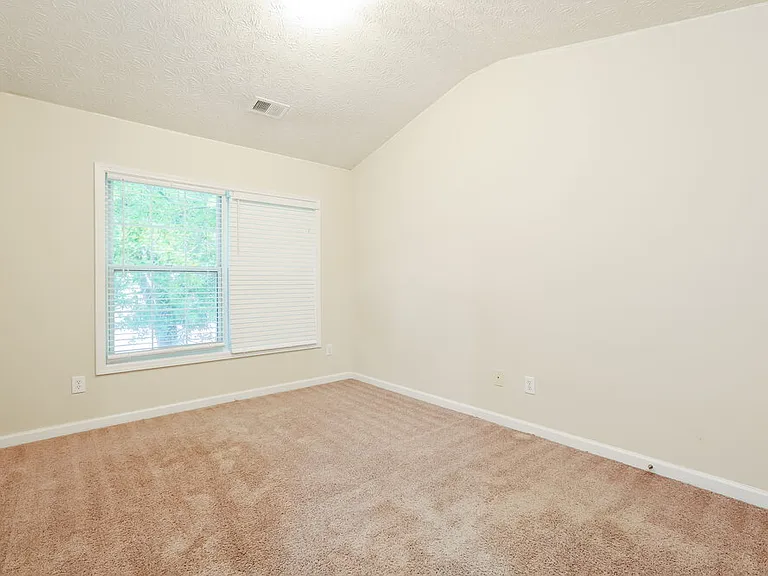 7069 Silver Bend Overlook — Photo 14
