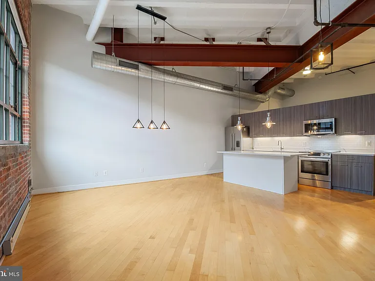 1701 Kalorama Rd NW #312 — Photo 1