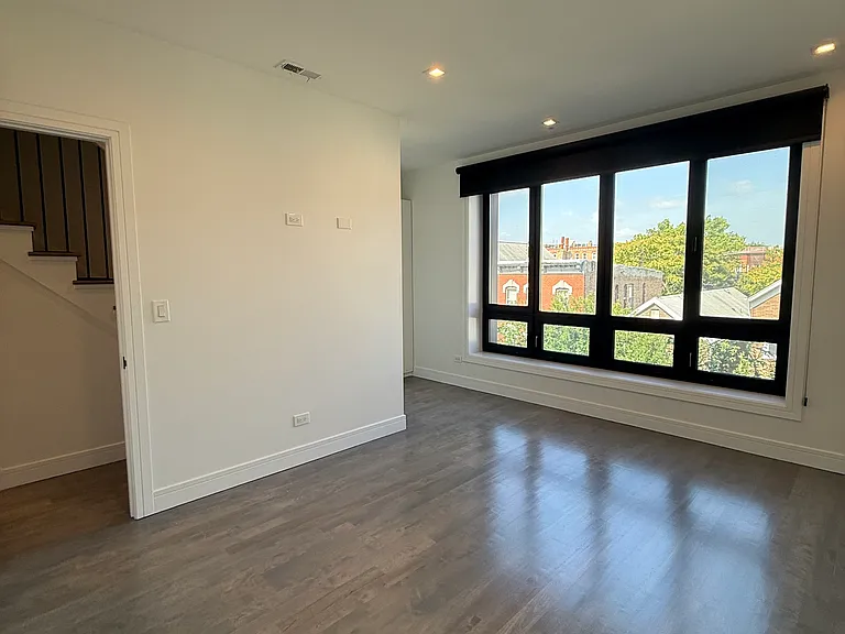 719 N Elizabeth St #3N — Photo 12