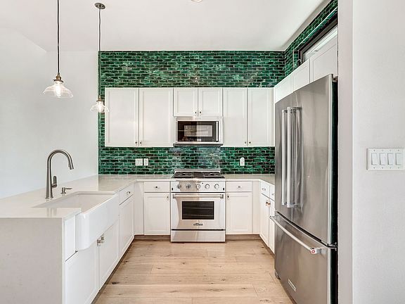 5th image of 2525 S Lamar Blvd APT 204