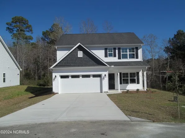 924 W Arboria Drive, Hampstead, NC 28443