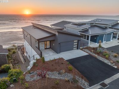 1515 Nw Spg, Newport, OR, 97365