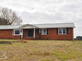 15 Horseshoe Bend Rd, Carrollton, GA 30116