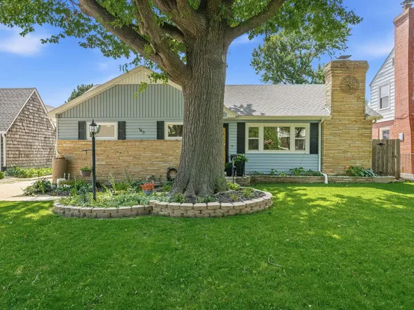 145 S Pinecrest Ave, Wichita, KS 67218
