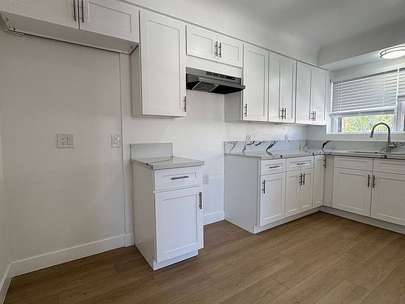 5th image of 5079 W 21st St #5083-1/2