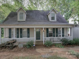 414 Chinaberry Dr, China Grove, NC 28023