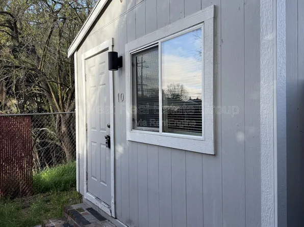 2267 Huron Dr #10, Concord, CA 94519