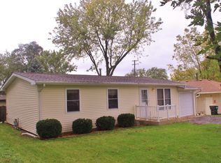 5507 N Highland Dr, McHenry, IL 60050