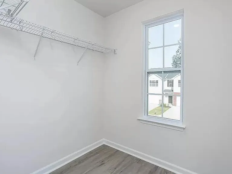 5637 Carrington Ct — Photo 20