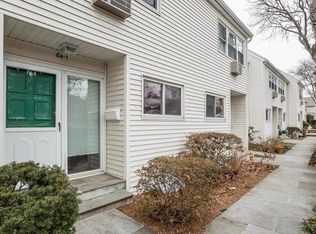 64 Hope St APT 1, Stamford, CT 06906