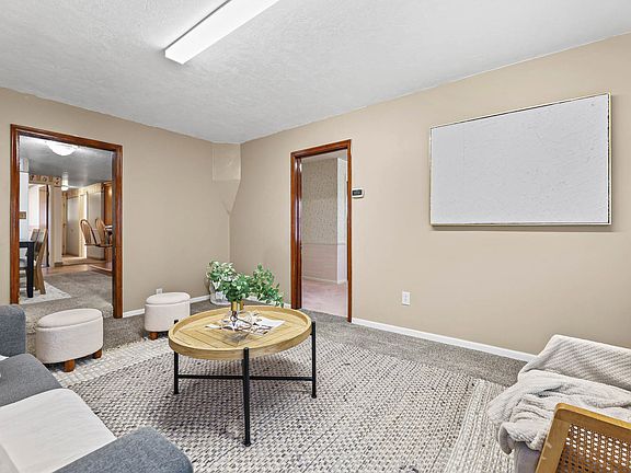 3rd image of 557 W Factory St