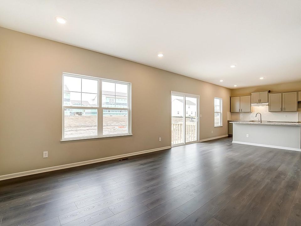 1st image of 3099 126th Ln NE