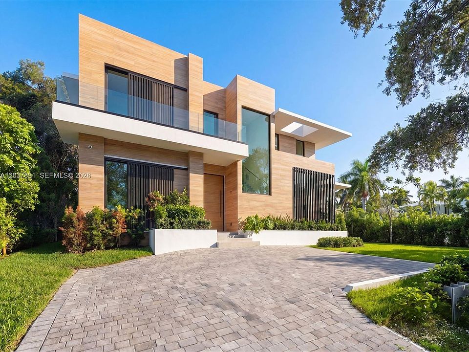 1st image of 4430 Nautilus Dr