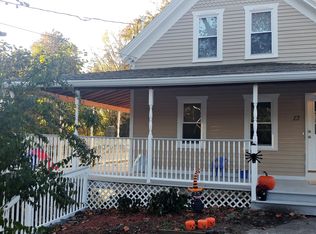 13 Coombs St, Middleboro, MA 02346