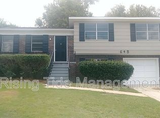 645 Tree Haven Dr, Birmingham, AL 35214