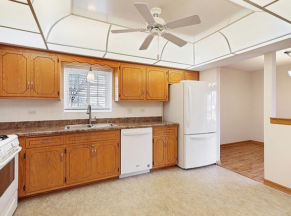 5th image of 16056 Crystal Creek Dr APT 1A