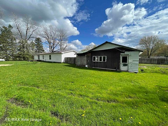 4th image of 6227 Rathbun Rd