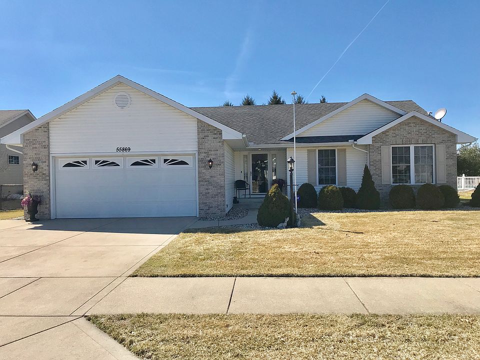 1st image of 55869 Black Pheasant Dr