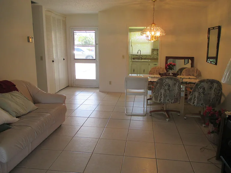 2715 Emory Dr E #C — Photo 7