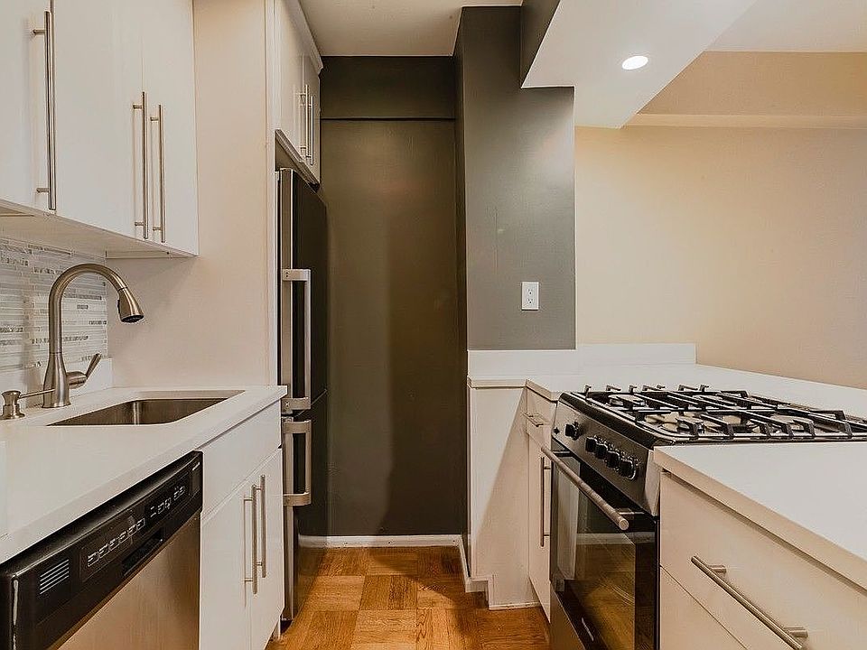 1st image of 210 E 63rd St APT 4A