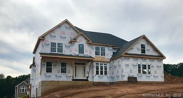 1st image of 30 Hawthorne Cir