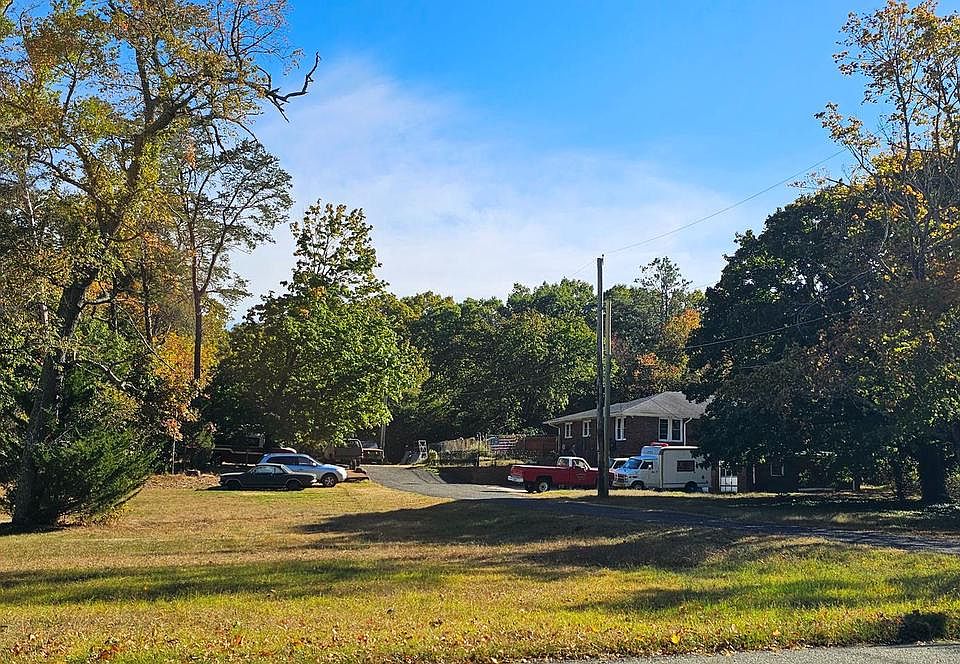 1st image of 3027 Cedarville Rd
