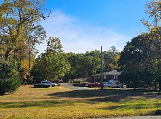 3027 Cedarville Rd, Millville, NJ 08332