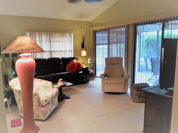 3rd image of 1609 Comfy Ct