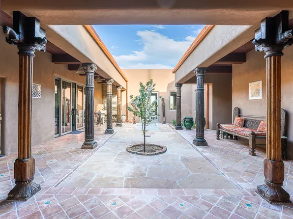 80 Paseo Del Pinon, Santa Fe, NM 87508