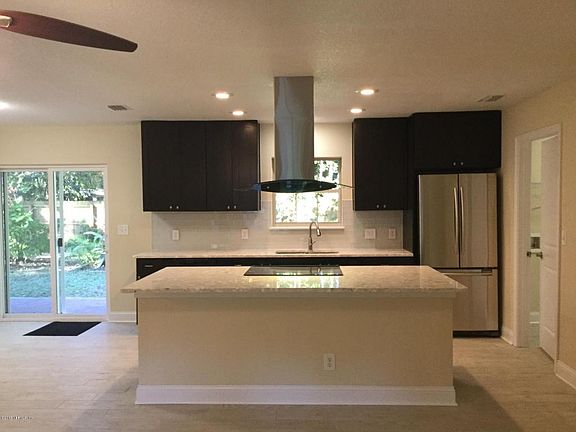 2nd image of 1637 5th Ave N