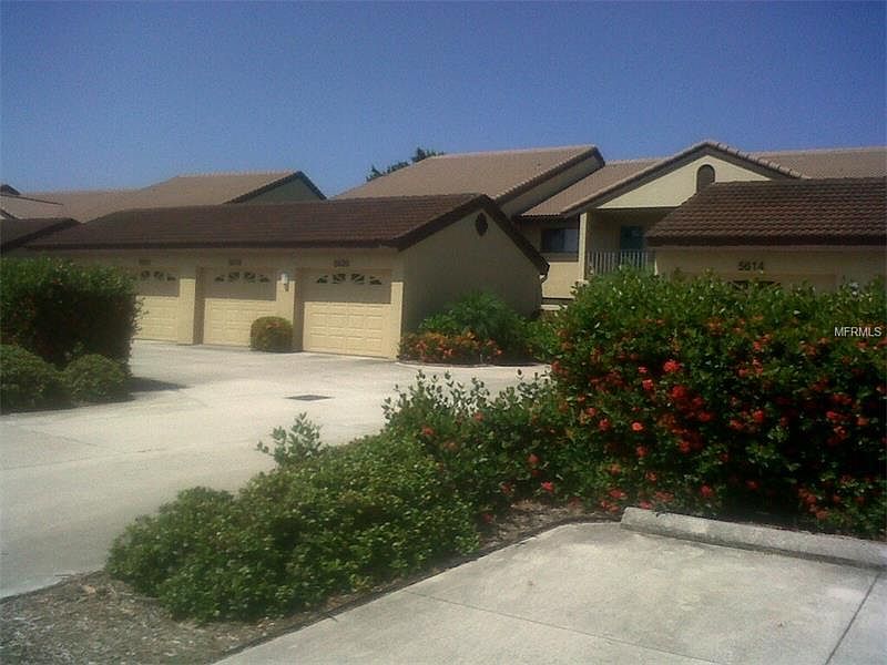 1st image of 5618 Ashton Lake Dr #5618