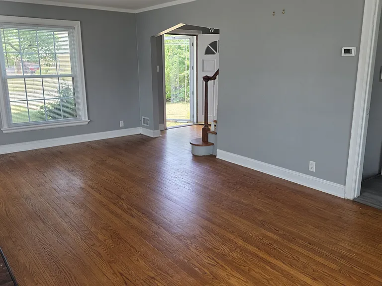 5572 N Bethmaur Ln — Photo 8
