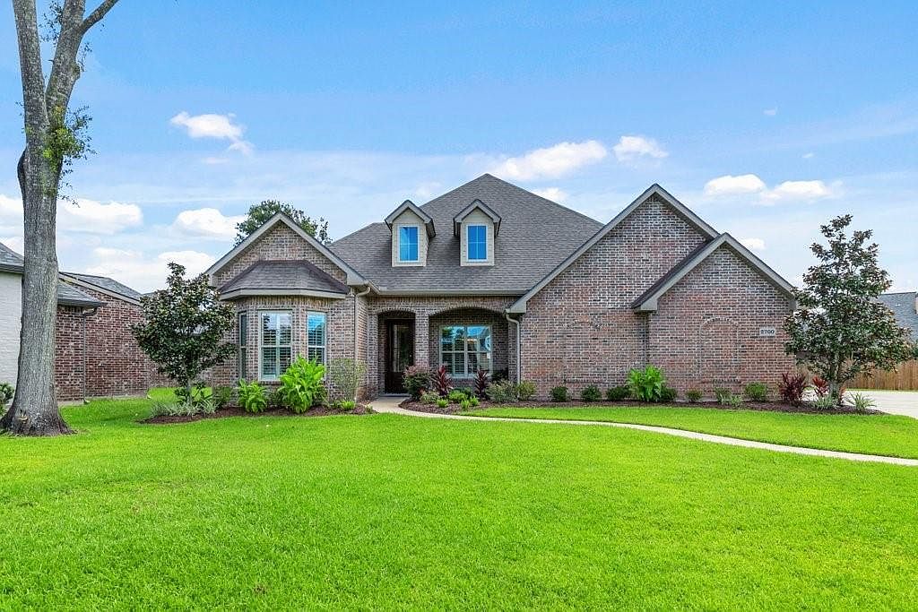 2700 Rue Calais Dr, Lake Charles, LA 70605 Zillow