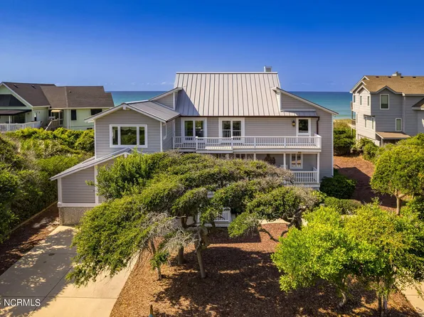 459 Maritime Place, Pine Knoll Shores, NC 28512