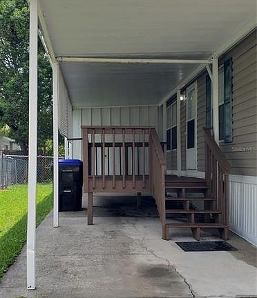 3rd image of 4639 Bunting Ave