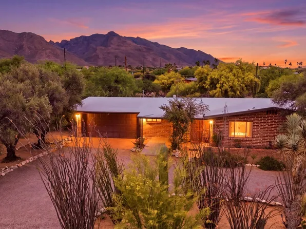 7130 N Via Assisi, Tucson, AZ 85704