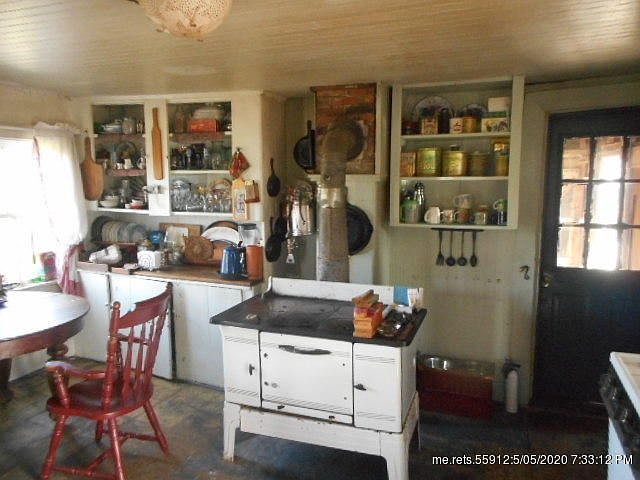 2nd image of 1479 Kirkland Rd