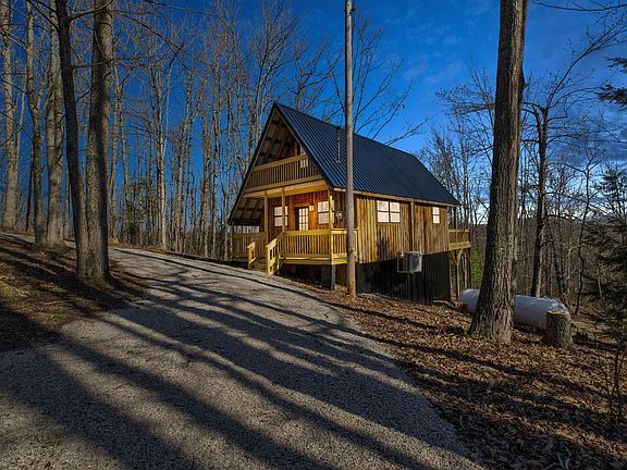 5th image of 718 Adams Acres Rd