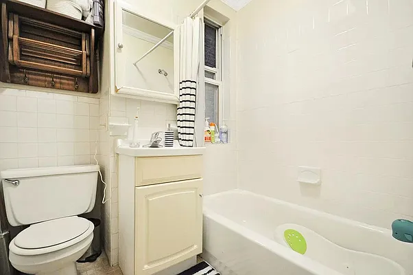 Rented by Compass | media 20