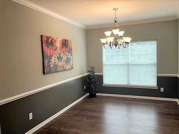 5th image of 8483 Beautiful Valley Dr