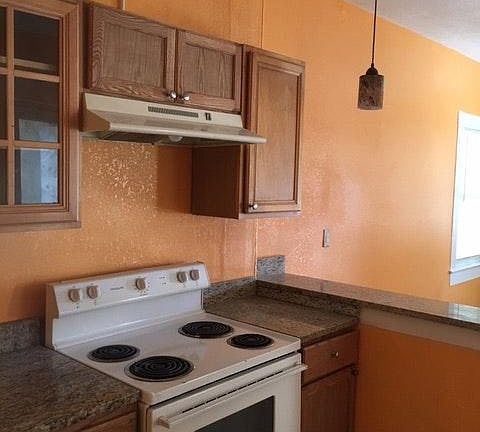 4th image of 8702 N 13th St