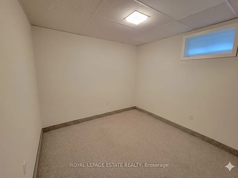 256 Sylvan Ave #LOWER — Photo 17