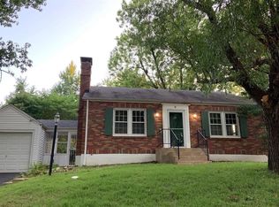 14 Spring Dr, Florissant, MO 63031