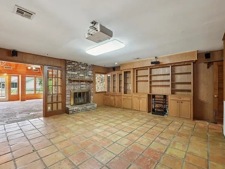 5710 Glasgow Ln — Photo 30